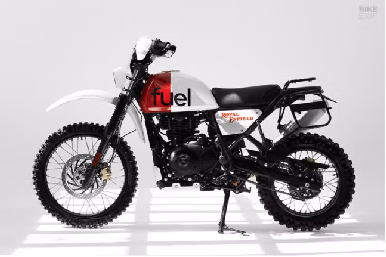 Khối động cơ một xi lanh 411 phân khối của Himalayan có hiệu suất chỉ 24,5 mã lực và 32Nm - những con số không hề lớn, nhưng mức giá của nó cũng vậy (chỉ 4.499 đô). Ông chủ của Fuel là Karles Vives cho biết: “Chúng tôi cho rằng mẫu xe này có thể vận hành khá tốt ở dãy Atlas và sa mạc Ma-rốc. Tốc độ không quan trọng bằng sự nhẹ cân, khả năng xoay trở và sự giản đơn.”