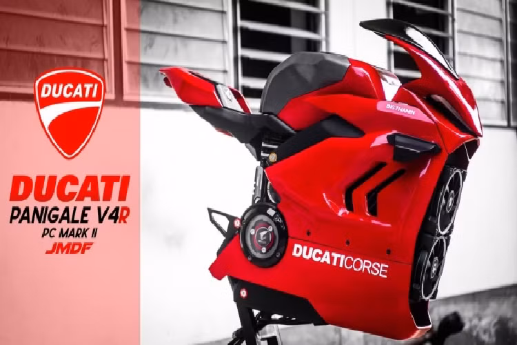  Siêu môtô Ducati Panigale V4R mới nhất của Ducati vừa được ra mắt vào cuối năm ngoái với với hàng loạt nâng cấp đáng giá giúp xe vừa có đủ điều kiện tham gia giải WSBK, vừa nâng cao hiệu năng vận hành của xe lên đáng kể.