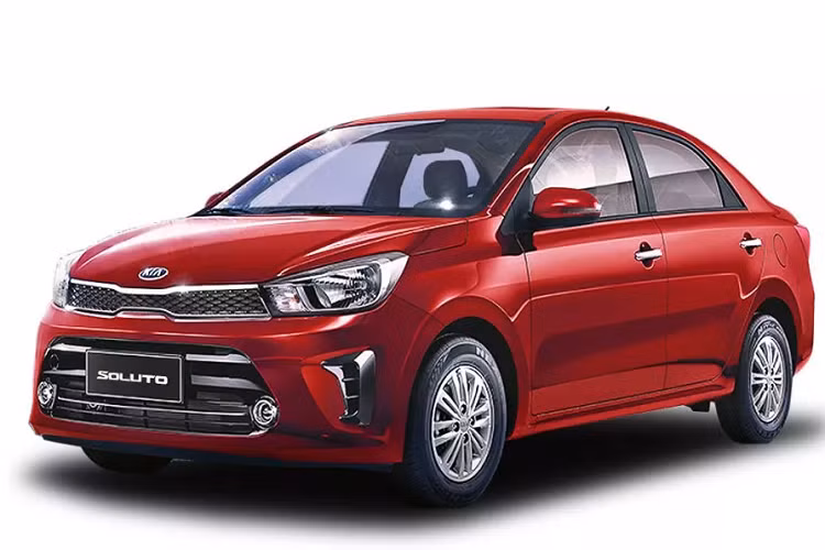 Mẫu xe giá rẻ Kia Soluto được phát triển trên nền tảng của chiếc Kia K2. Xe ra mắt lần đầu vào năm 2017 ở triển lãm ôtô Thượng Hải. Đầu năm 2019, mẫu xe này đã cập bến Đông Nam Á, cụ thể là Philippines, và nhận được nhiều sự chú ý bởi mức giá rẻ nhất phân khúc.