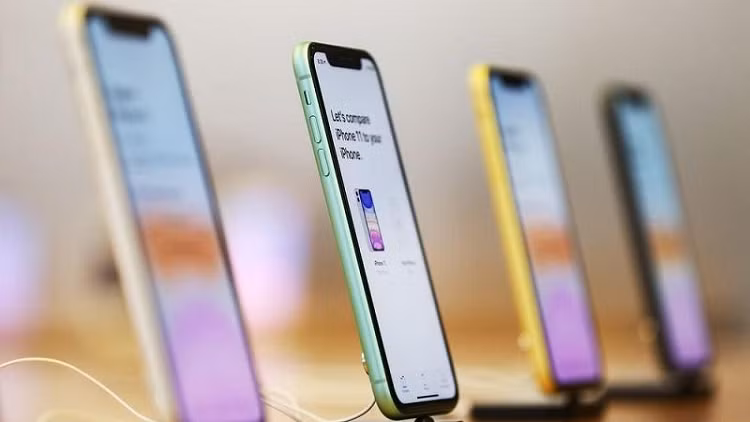 Apple sẽ không bị áp thuế cao đối với iPhone, iPad và MacBook Apple se khong bi ap thue cao doi voi iPhone, iPad va MacBook