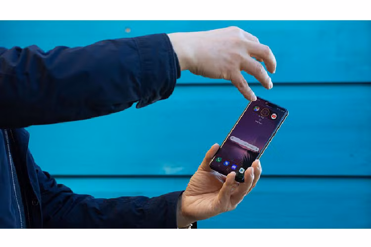 Ssmartphone LG, đột phá nhưng lại thành người “tới sau“ - Hình 5 Ssmartphone LG, dot pha nhung lai thanh nguoi “toi sau“-Hinh-5