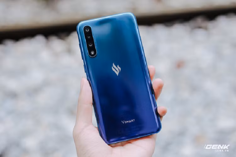Vsmart Live giảm từ 6.99 triệu còn 3.69 triệu sau 2 tháng - Hình 2 Vsmart Live giam tu 6.99 trieu con 3.69 trieu sau 2 thang-Hinh-2