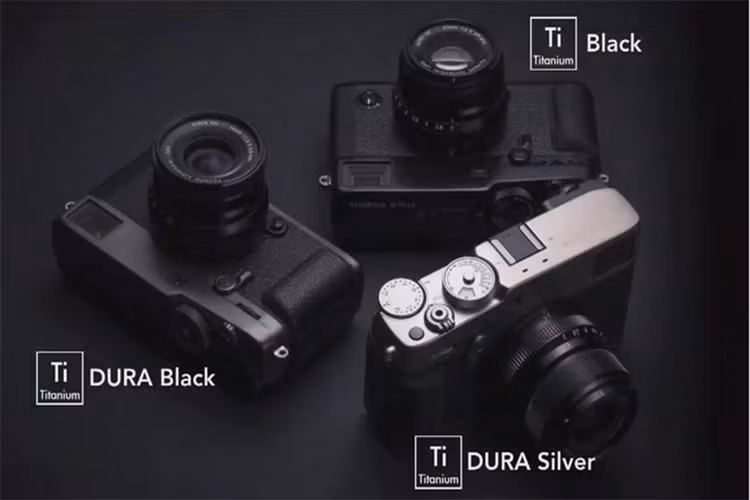 Fujifilm X-Pro3: thân máy titan, 2 màn hình, giả lập film mới Fujifilm X-Pro3: than may titan, 2 man hinh, gia lap film moi