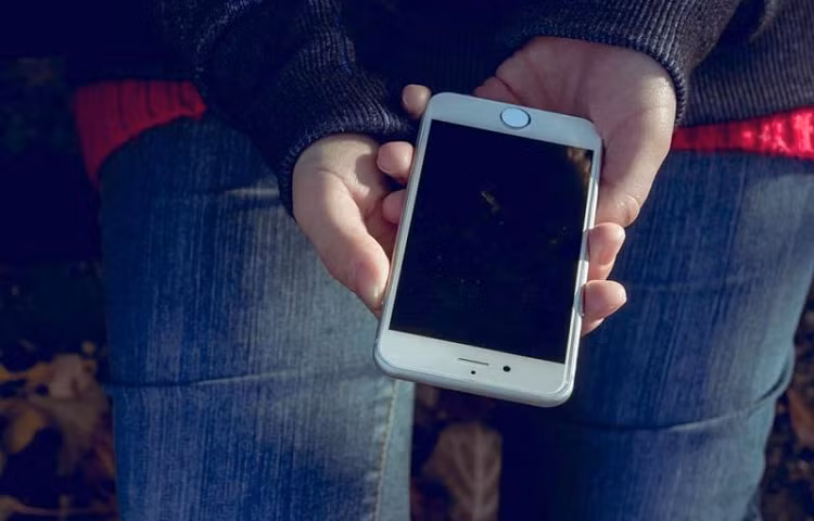 Apple se co doanh so iPhone 5G gay that vong vao nam toi