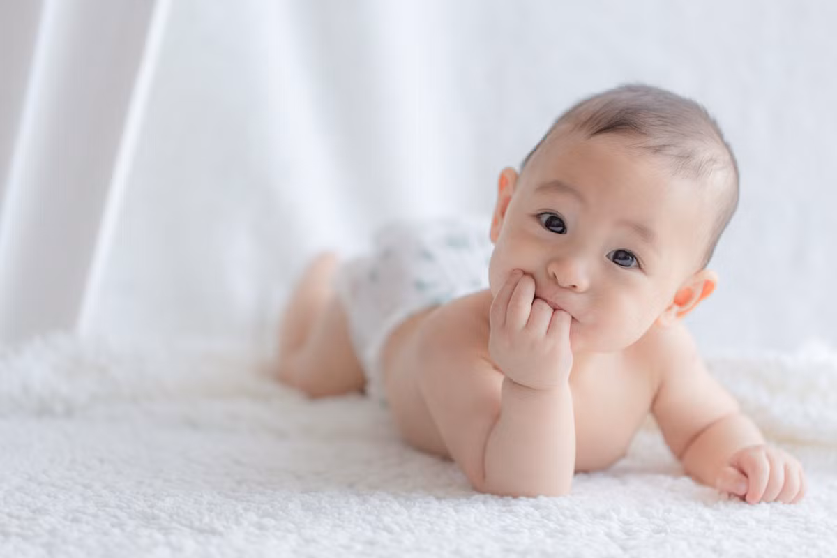 Phòng 6 bệnh truyền nhiễm nguy hiểm cho trẻ khi tiêm chủng đúng lịch - Hình 3 Phong 6 benh truyen nhiem nguy hiem cho tre khi tiem chung dung lich-Hinh-3
