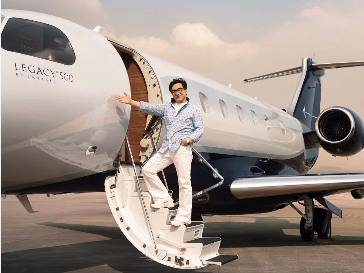 Legacy 500 là mẫu máy bay phản lực mới nhất của Embraer, một trong những nhà sản xuất máy bay hàng đầu thế giới với nhiều sản phẩm máy bay tư nhân, thương mại và quân sự.