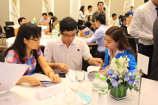 Luxcity là dự án được người dùng lựa chọn nhờ tiến độ nhanh, chất lượng đảm bảo.