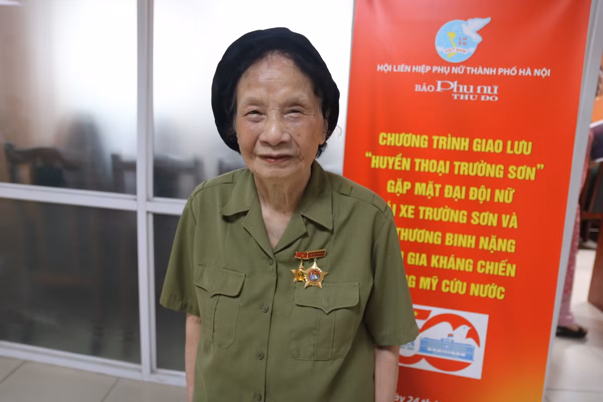 Nguoi me Ha Noi gui con tho “xe doc Truong Son” cuu nuoc-Hinh-2