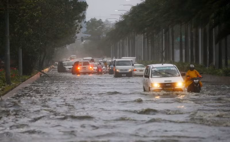 Sieu bao Mangkhut dang can quet Philippines-Hinh-9
