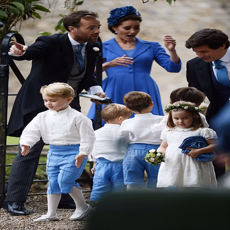 Không chỉ tiểu Hoàng tử George, sự xuất hiện của tiểu Công chúa Charlotte cũng thu hút sự chú ý của mọi người.