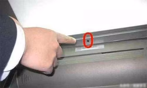 Khách sạn là một trong những địa điểm rất dễ bị đặt máy quay lén nếu bạn không đề phòng. Khách sạn là một trong những địa điểm rất dễ bị đặt máy quay lén nếu bạn không đề phòng.