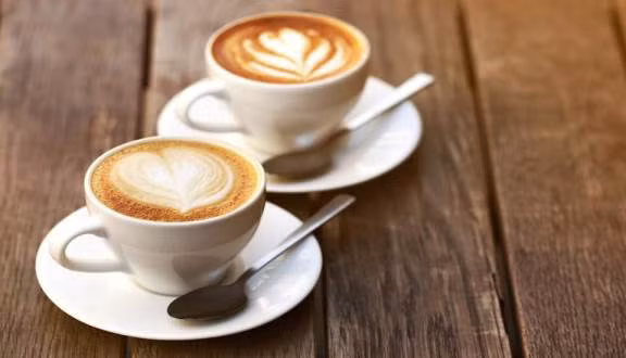 Cà phê có chứa caffeine, được chứng minh là cải thiện hiệu suất tinh thần và thể chất, ngoài ra còn giúp tăng cường trao đổi chất. Ảnh: foody.