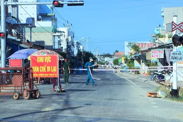 Khoi to vu an lam lay lan dich Covid-19 o Binh Dinh