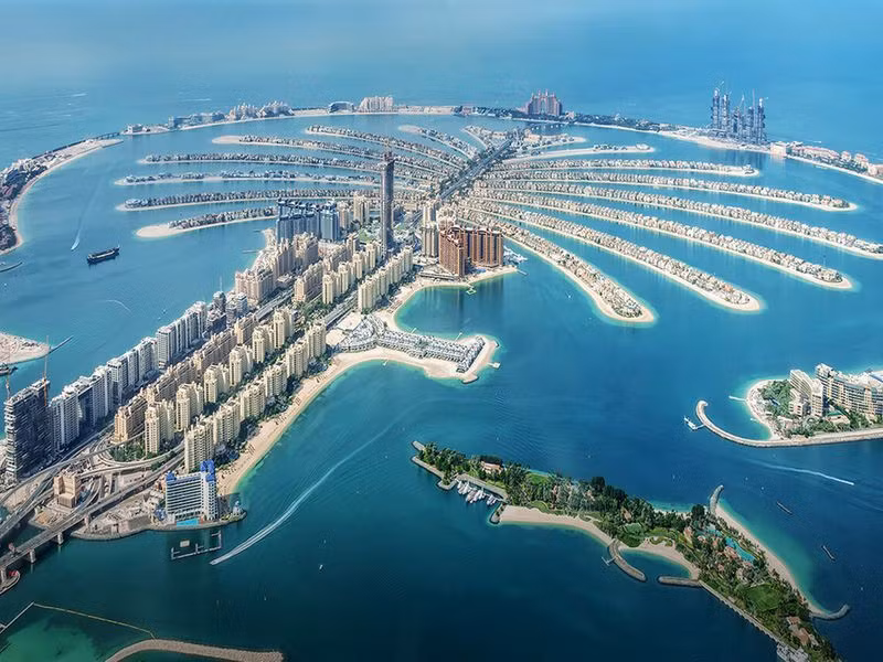 Đảo nhân tạo Palm Jumeirah không dùng bất cứ nguyên liệu sắt thép hay bê tông để thi công.