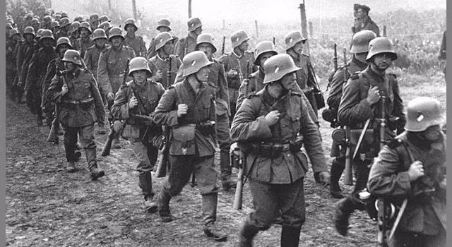 Thế nhưng, kết cục của những nước đồng minh với Hitler khi tấn công xâm lược Liên Xô khi không thể giành chiến thắng. Do đó, họ không thể có được những gì mà Hitler hứa hẹn.