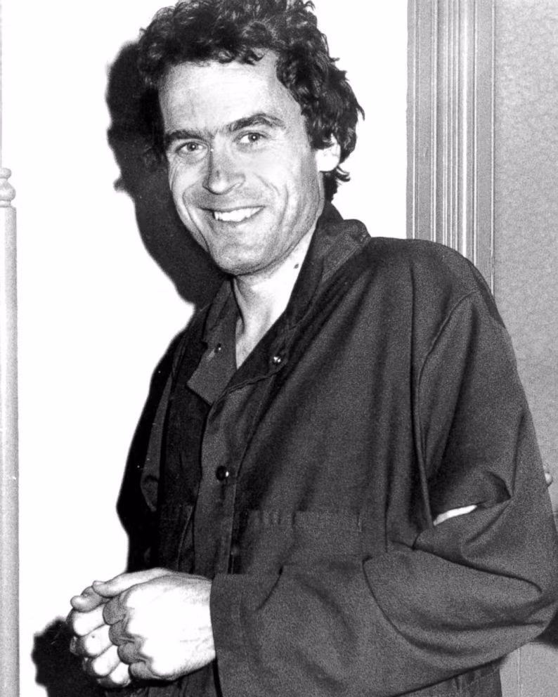 Nạn nhân cuối cùng của gã là Kimberly Leach, 12 tuổi, sống ở thành phố Lake, bang Florida. Ted Bundy bắt cóc, xâm hại và giết chết nạn nhân nhỏ tuổi này vào tháng 2/1978.