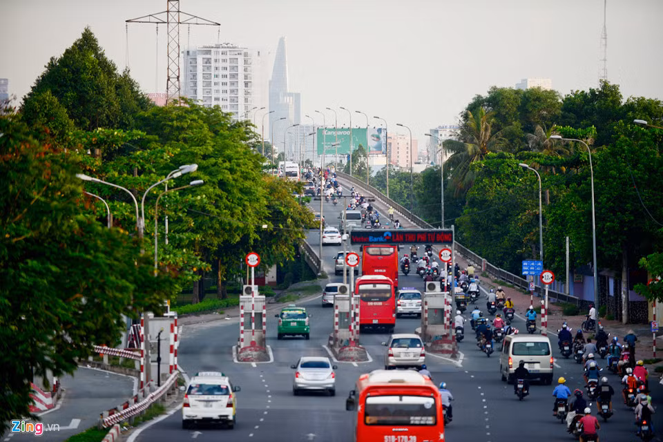Người ta không hiểu các chốt này bao giờ mới hết án ngữ cửa ngõ phía đông TP.HCM.