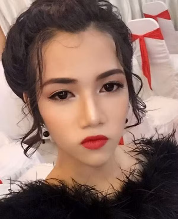 Xuân Nghi của hiện tại xinh đẹp và hạnh phúc khi được là chính mình.