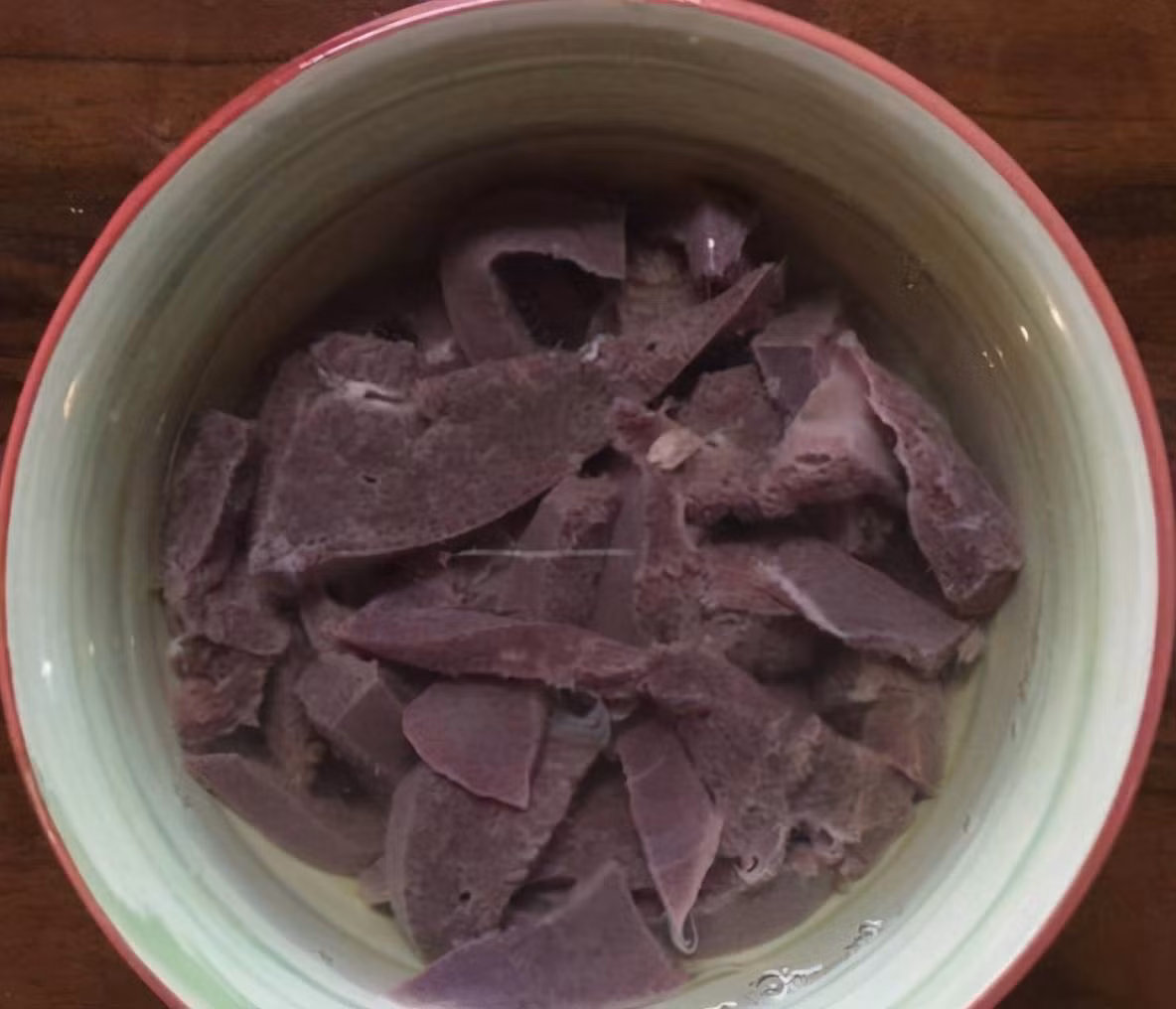 Dung dung nuoc rua gan lon, lam cach nay khu doc, gan cuc thom-Hinh-2