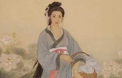 Dân gian cũng lưu truyền quan điểm cho rằng, Tây Thi và Phạm Lãi đã về quê sống ẩn dật. Hai người họ vốn là đôi uyên ương, tình cảm quyến luyến, vì nghiệp nước mà phải hy sinh tình cảm cá nhân, nên có cơ hội đoàn tụ, cả hai đã tìm về với nhau.