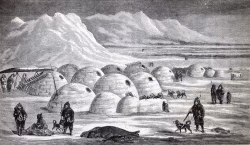 Cuối năm 1930, một vụ mất tích tập thể bí ẩn xảy ra ở ngôi làng Inuit bên hồ Anjikuni, Canada. Đến nay, giới chức trách và các nhà điều tra chưa thể tìm ra tung tích của khoảng 2.000 người dân làng Inuit.
