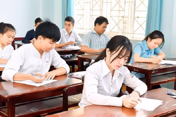 Uu tien trong tuyen sinh - nhung diem dang luu y