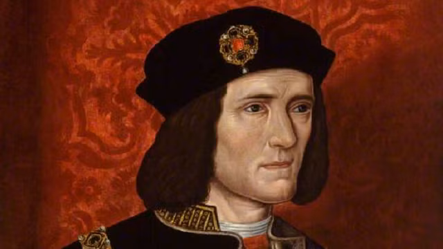 Sau khi lên ngôi báu, Chiến tranh Hoa hồng diễn ra khiến Vua Richard III phải trực tiếp cầm quân chỉ huy quân đội.