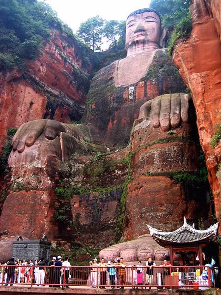 Vào năm 1996, UNESCO công nhận núi Nga Mi, bao gồm cả khu vực có tượng Lạc Sơn Đại Phật vào danh sách di sản thế giới.