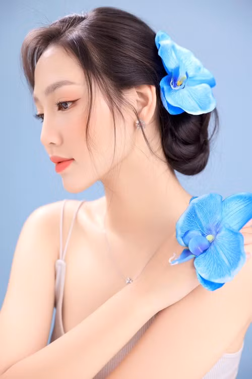 Nga của Thám tử Kiên: Kỳ án không đầu từng đoạt á hậu khôi 1 cuộc thi Đại sứ Áo dài Việt Nam 2019. Ảnh: FB Đoàn Minh Anh.