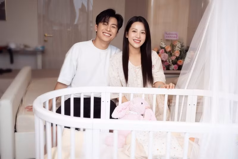 Sau khi vừa sinh nở, diện mạo của Puka trông tươi tắn.