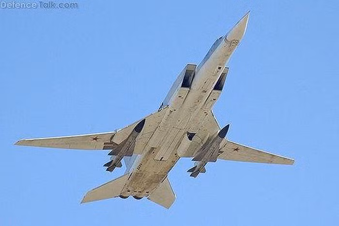 Kh-22 ban đầu được dự định nhằm đối phó với các tàu sân bay và nhóm tàu sân bay chiến đấu của hải quân Mỹ, do được trang bị một đầu đạn hạt nhân.