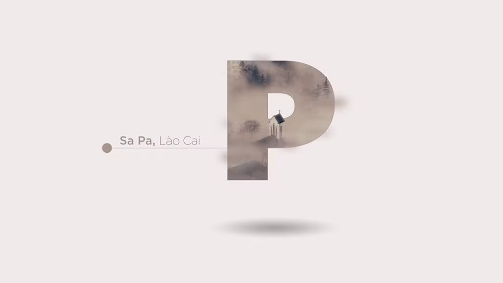 Sa Pa là một thị trấn vùng cao, khu nghỉ mát nổi tiếng thuộc huyện Sa Pa, tỉnh Lào Cai, Việt Nam. Nơi đây ẩn chứa nhiều điều kỳ diệu của tự nhiên, địa hình núi đồi, màu xanh của rừng cây, tạo nên bức tranh có bố cục hài hoà, cảnh sắc thơ mộng. Thị trấn Sa Pa là một trong những địa điểm có tuyết rơi tại Việt Nam