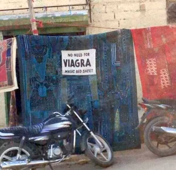 Không cần phải đến sự trợ giúp của Viagra nữa, đã có chăn ga thần kỳ.