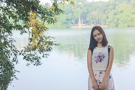 Thời gian rảnh, Hà Anh thường ở một mình xem phim, đọc truyện hoặc đi gặp gỡ bạn thân. Cô gái sinh năm 1997 chia sẻ mình có cô bạn thân luôn ở cạnh để động viên và giúp Hà Anh nhanh chóng thoát khỏi những “ám ảnh” sau mỗi vai diễn.