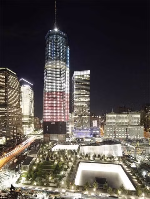 Ground Zero trở thành khu vực gắn liền với sự chết chóc, phá hủy và khủng bố. Từ năm 2011, khu vực này trở thành đài tưởng niệm quốc gia 11/9.