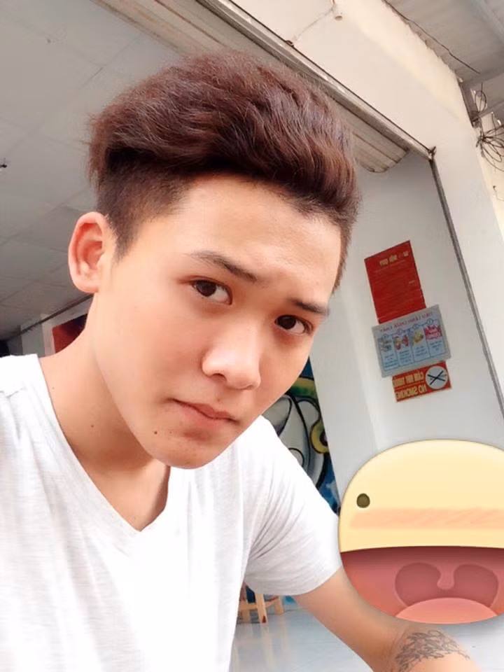 Ngắm hình ảnh cá tính, khuôn mặt khá bảnh trai của Hà Anh Quân.
