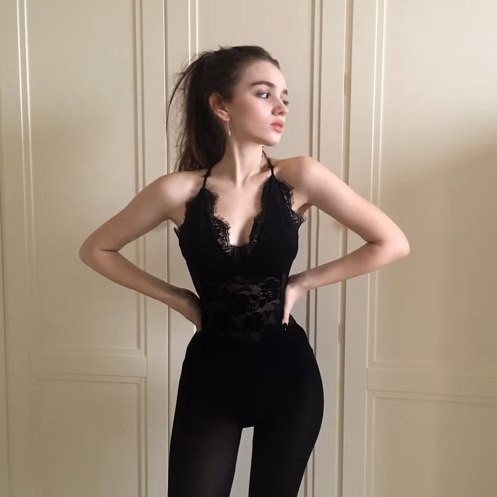 Mới lập tài khoản Instagram từ tháng 8/2017, nhưng đến nay, Yana đã thu hút gần 60.000 fan.