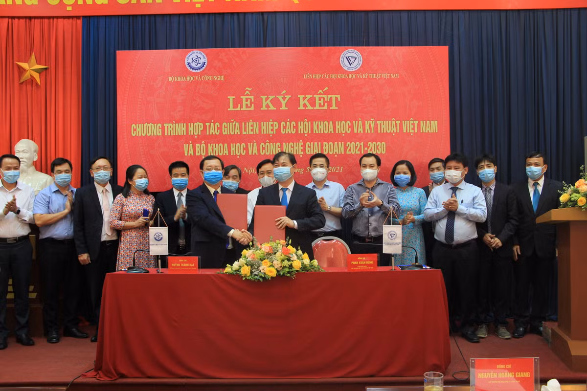 VUSTA ky ket hop tac voi Bo Khoa hoc va Cong nghe-Hinh-3