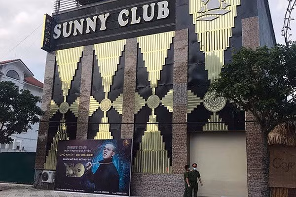 Vinh Phuc: Dieu tra clip nhay cam duoc cho la o quan karaoke Sunny-Hinh-2