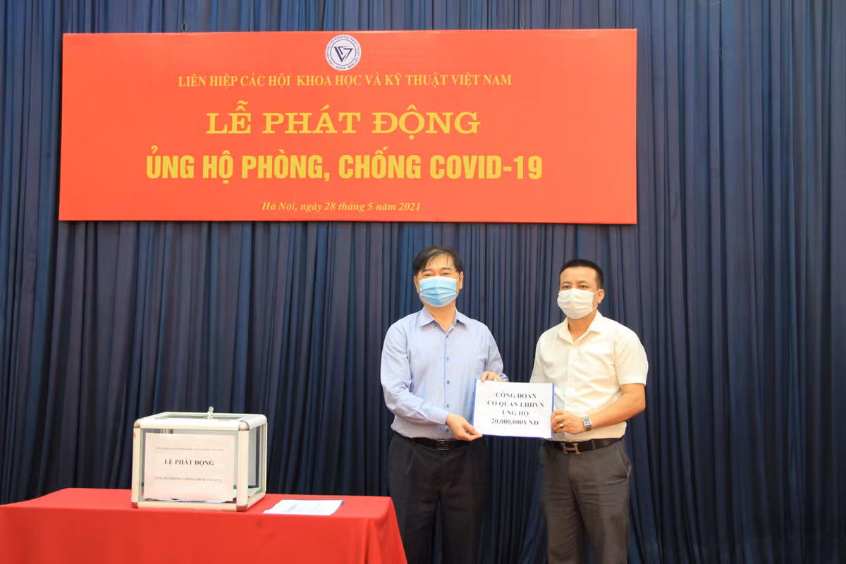 VUSTA chung tay cung ca nuoc huong ve tam dich Bac Giang, Bac Ninh-Hinh-4