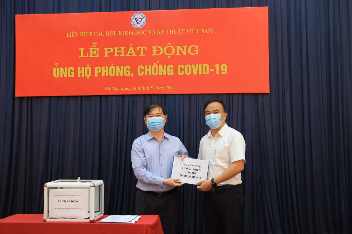 VUSTA chung tay cung ca nuoc huong ve tam dich Bac Giang, Bac Ninh-Hinh-6