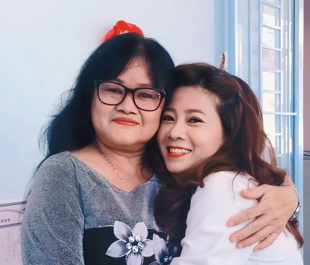 Co giao cu tiet lo chuyen bat ngo ve Dam Vinh Hung-Hinh-5