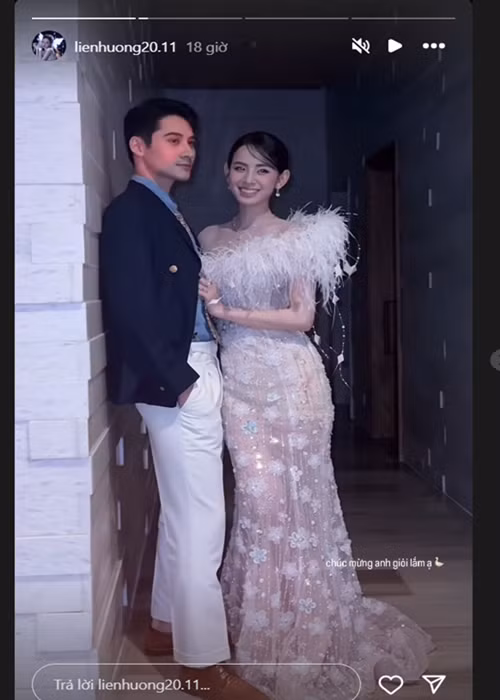Khi Tuấn Ngọc giành danh hiệu Á vương 1 cuộc thi Nam vương Thế giới 2024, Hương Liên đăng tải bức ảnh bên bạn trai, đồng thời viết: "Chúc mừng anh, giỏi lắm ạ!". Ảnh: Instagram Hương Liên.