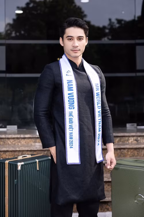 Vào tháng 7/2024, Tuấn Ngọc đăng quang Nam vương Thế giới Việt Nam 2024. Ảnh: FB Tuấn Ngọc.