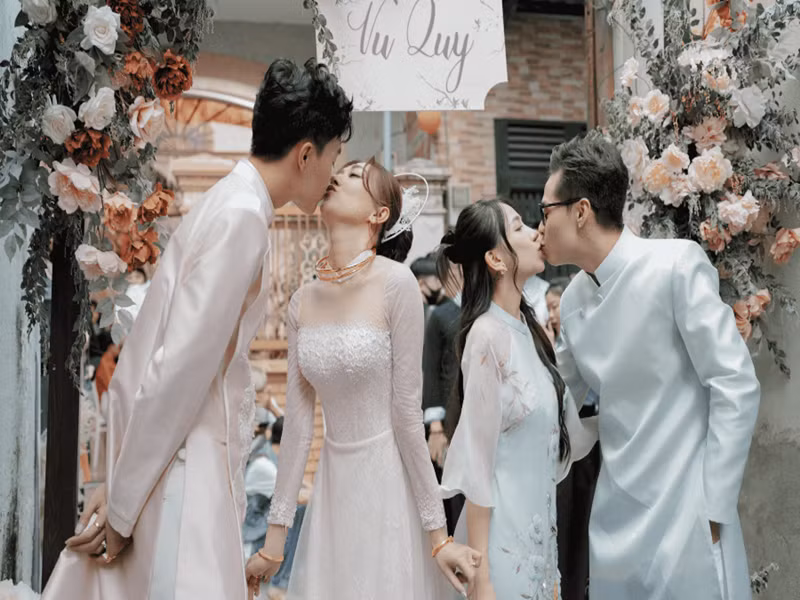 Phương Lan và Phan Đạt tổ chức đám cưới tại 3 địa điểm: Ninh Bình, Huế và TP HCM vào năm 2023. Ảnh: Vietnamnet.