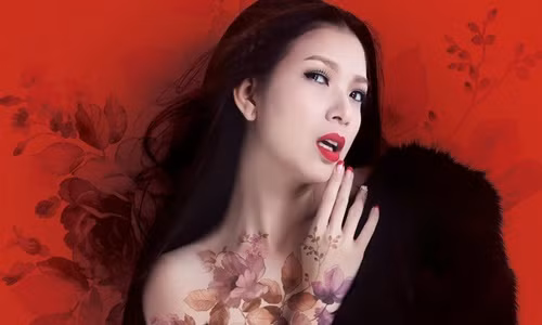 Pham Thanh Thao phu nhan tin don la vo cu cua chong Khanh Van