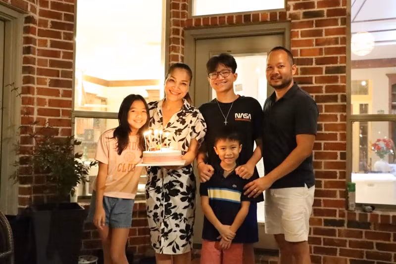 Vợ chồng nữ ca sĩ sống trong biệt thự ở Dallas từ năm 2018.