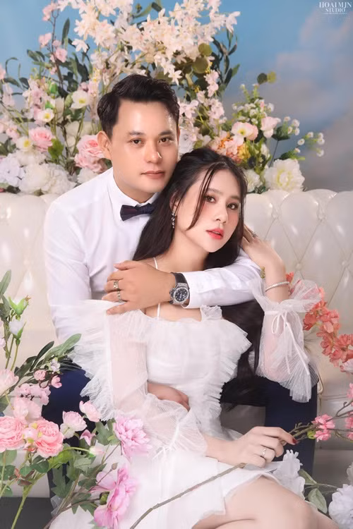 Hồ Bích Trâm được chồng doanh nhân chiều chuộng. Ảnh: FB Hồ Bích Trâm.