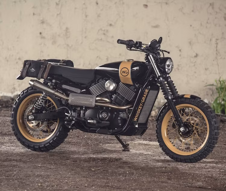 Với bản độ mới nhất này, chiếc Harley-Davidson Street 750 đã hoàn toàn mất đi kiểu dáng cruiser nguyên bản và trở thành một chiếc scrambler cực "bụi"