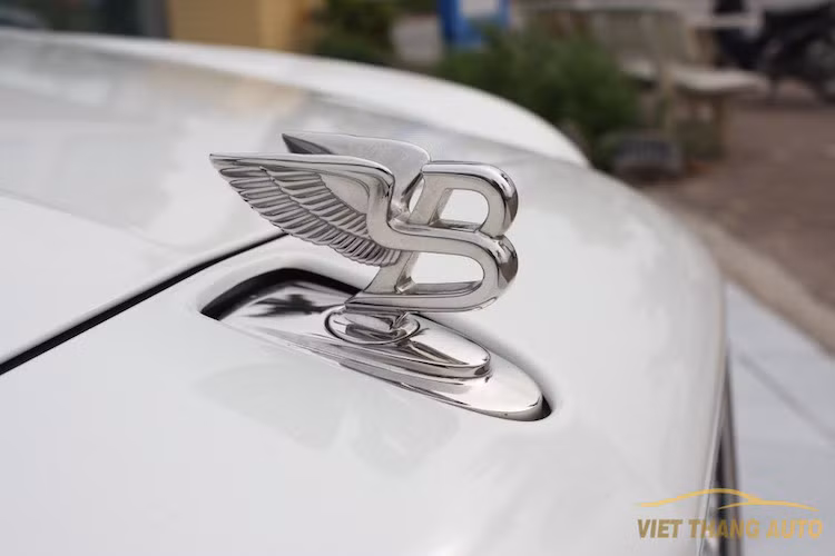 Chiếc Bentley Mulsanne được đặt hàng qua bộ phận Mulliner này có giá lên tới 21,3 tỷ tại Việt Nam.